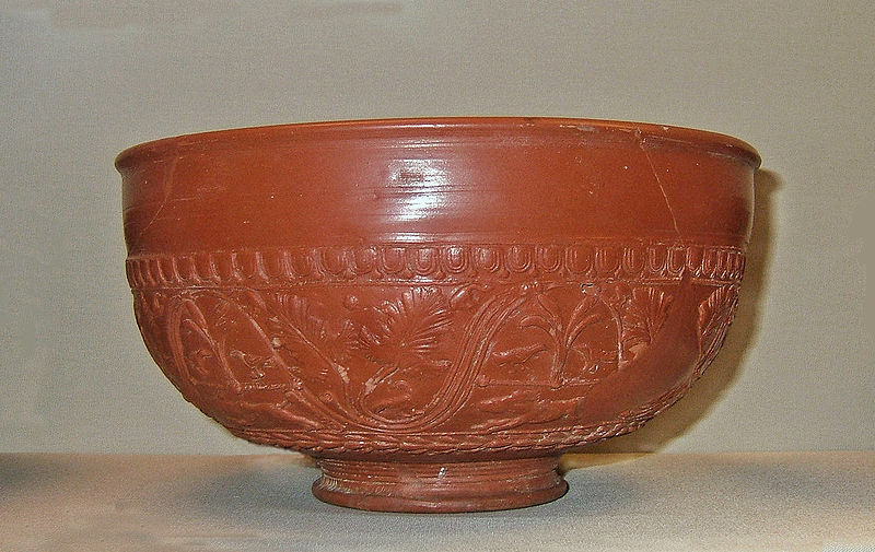 Samian ware bowl (picture by Mercato, from Wikipedia Commons)